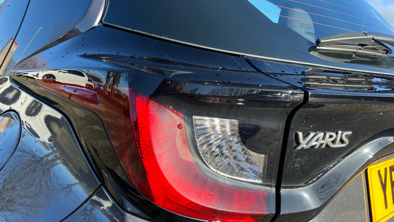 Toyota Yaris 1.5 Hybrid Icon 5dr CVT Hybrid Hatchback